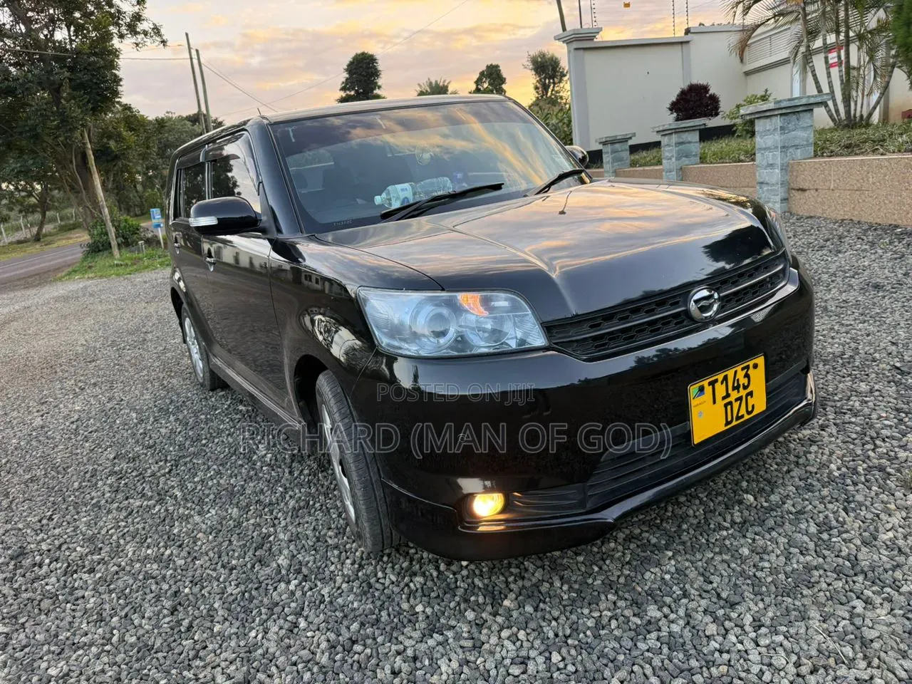 Toyota Corolla Rumion 2011 Black