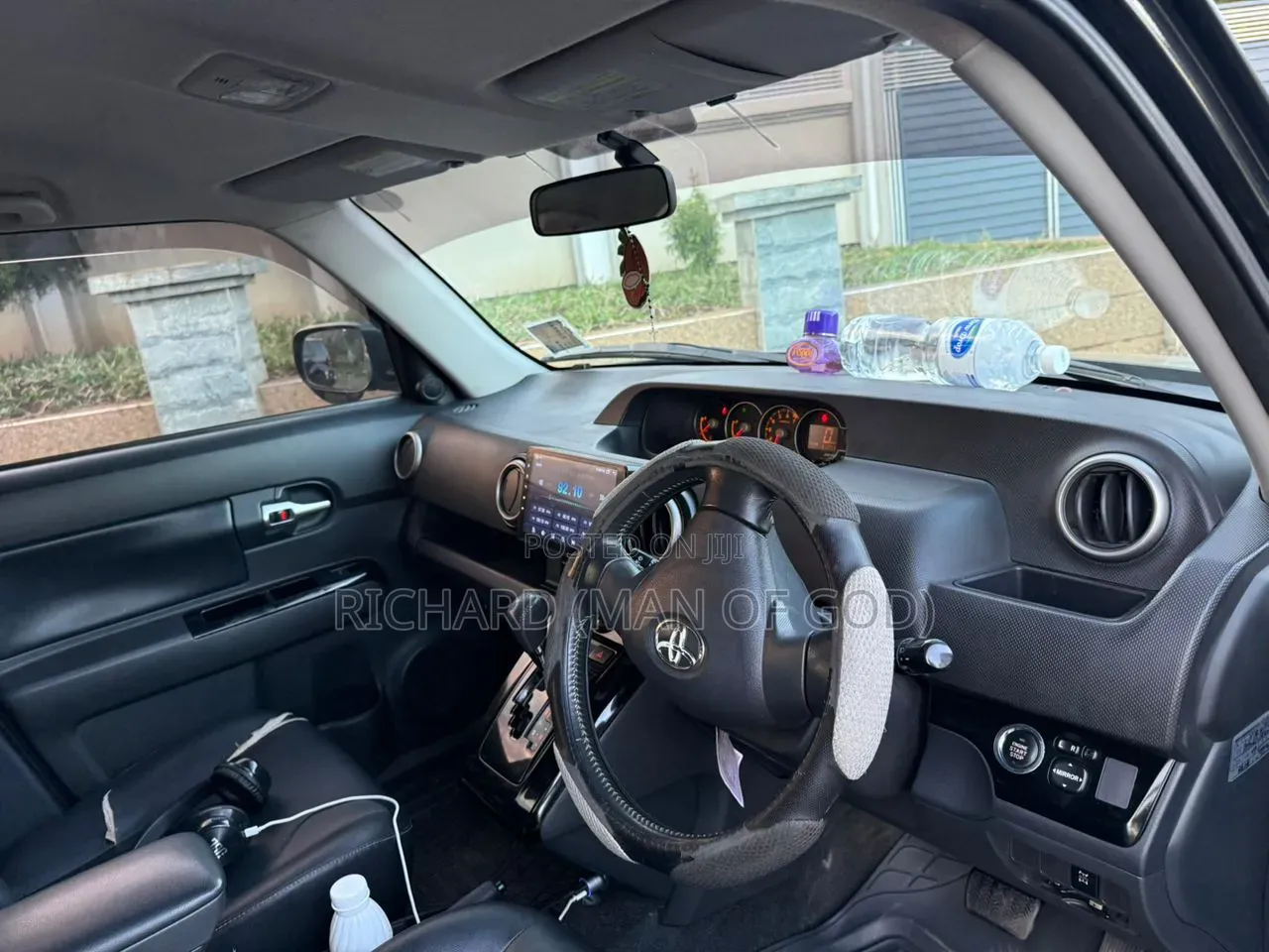 Toyota Corolla Rumion 2011 Black