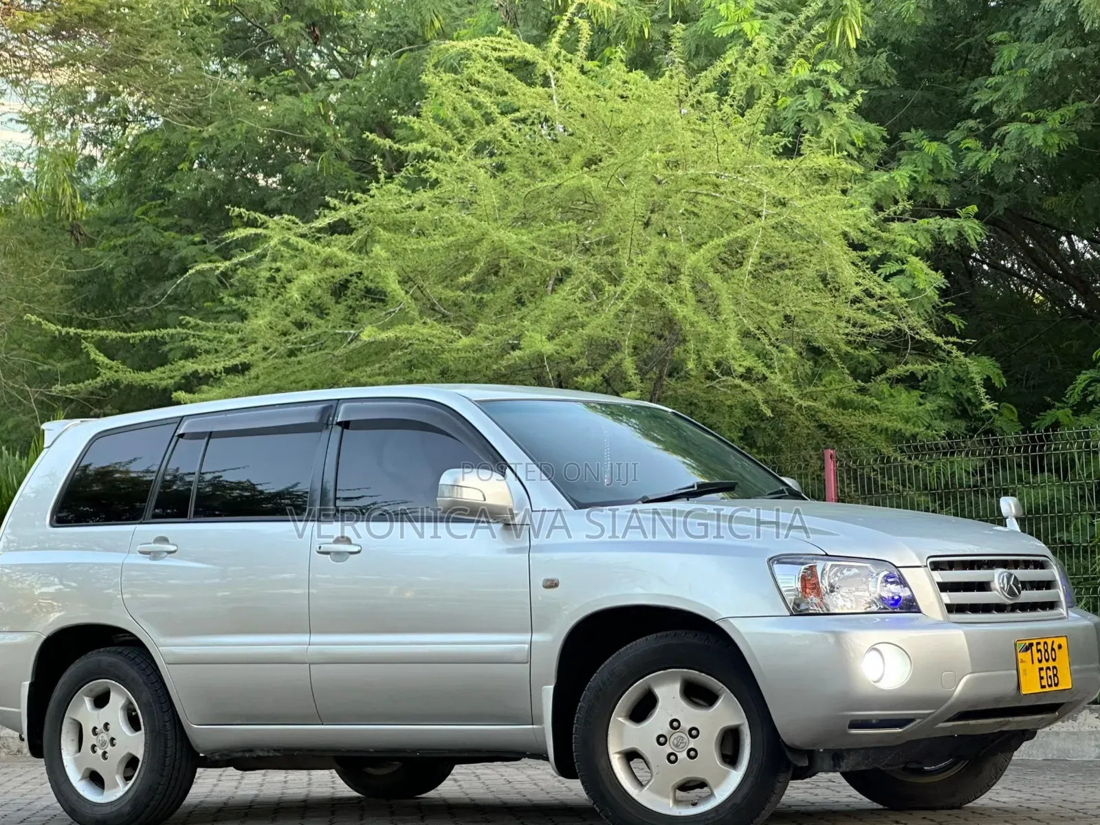 Toyota Kluger 2006 Silver