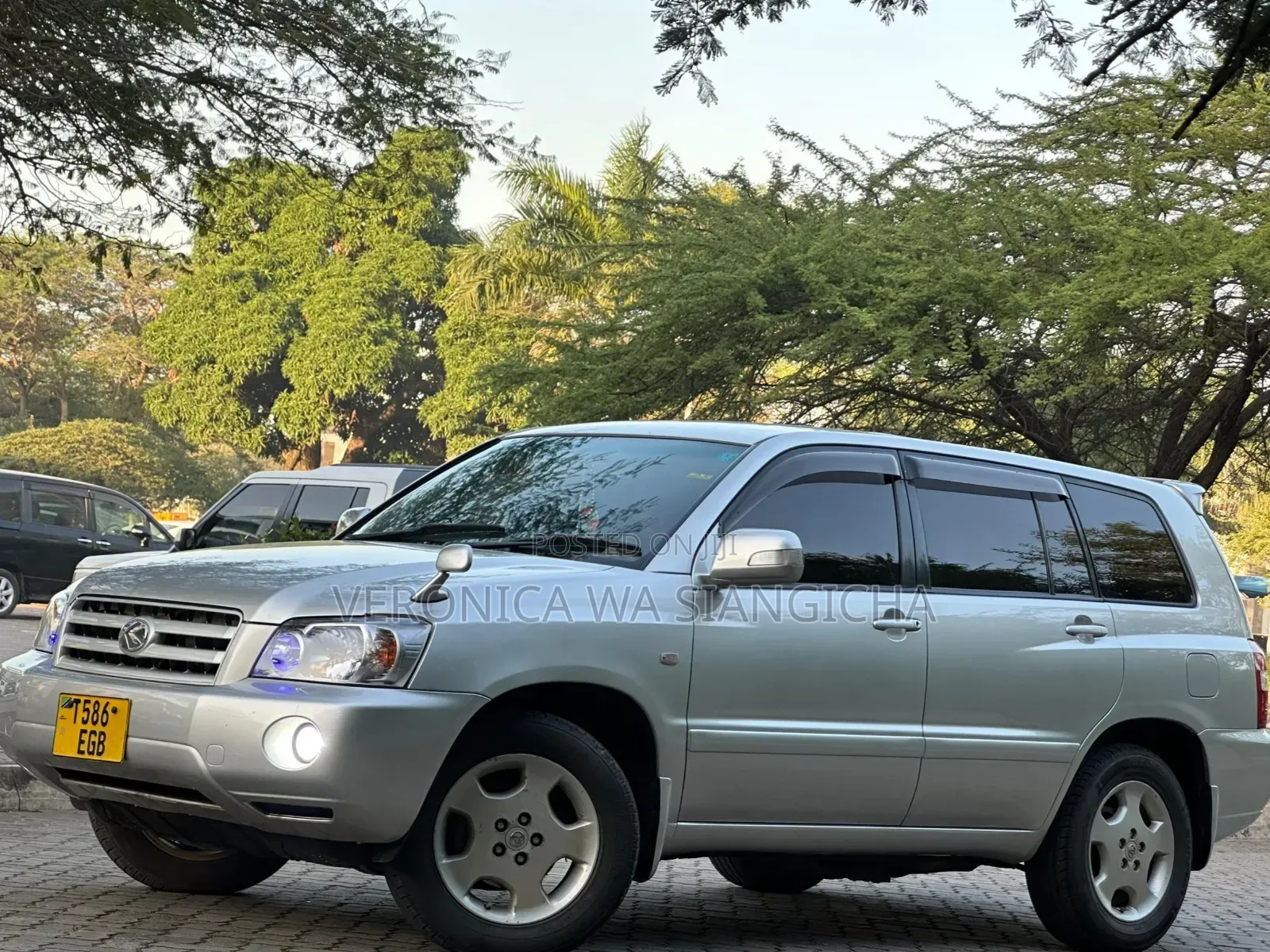 Toyota Kluger 2006 Silver