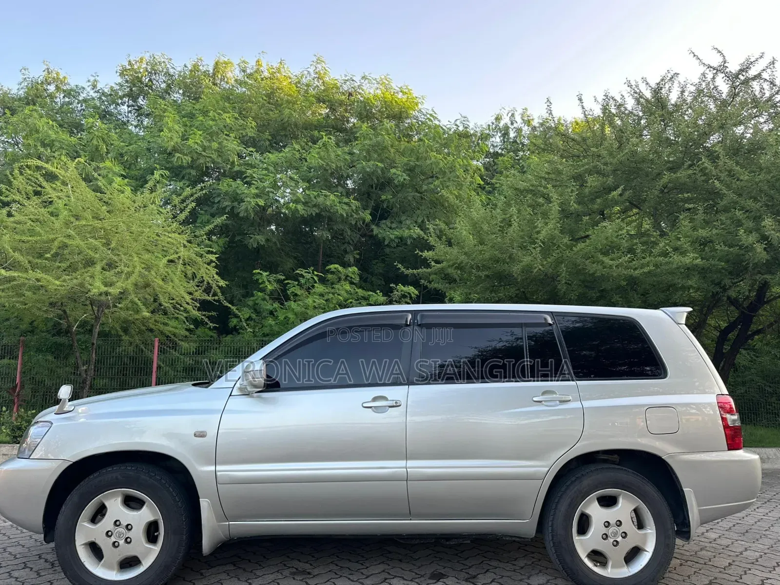 Toyota Kluger 2006 Silver