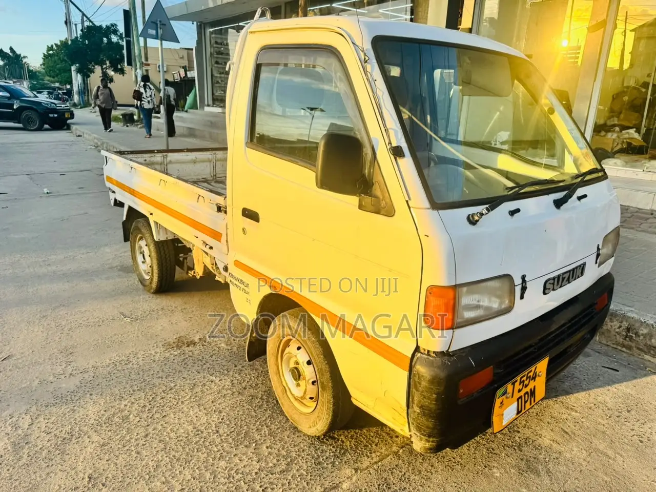 Suzuki Carry 2002 White