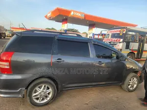 Toyota Wish 2005 Gray