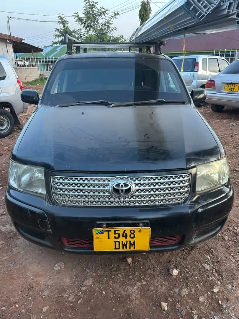 Toyota Succeed 2005 Black