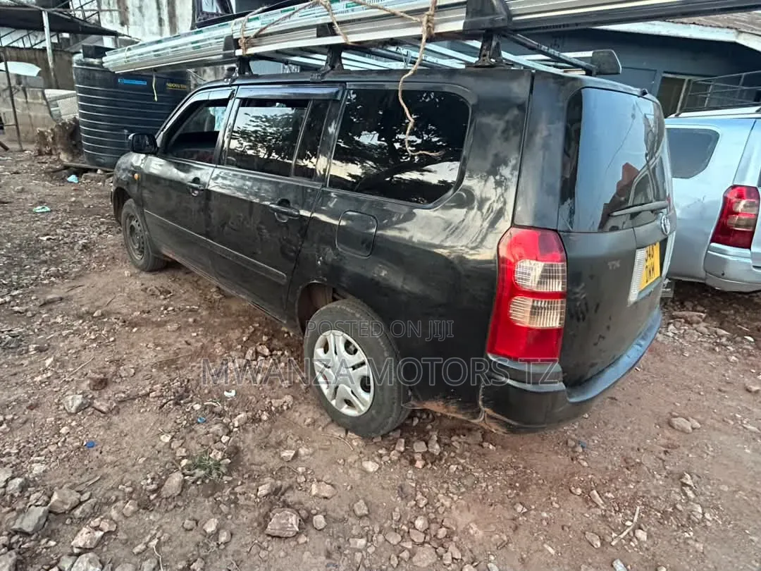 Toyota Succeed 2005 Black