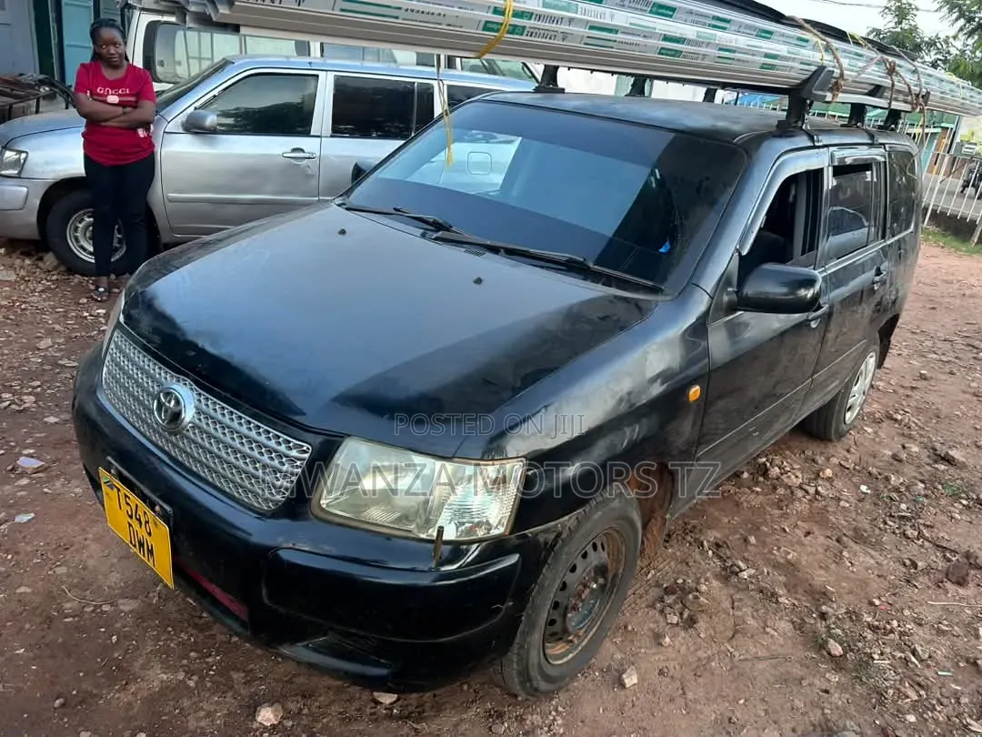 Toyota Succeed 2005 Black