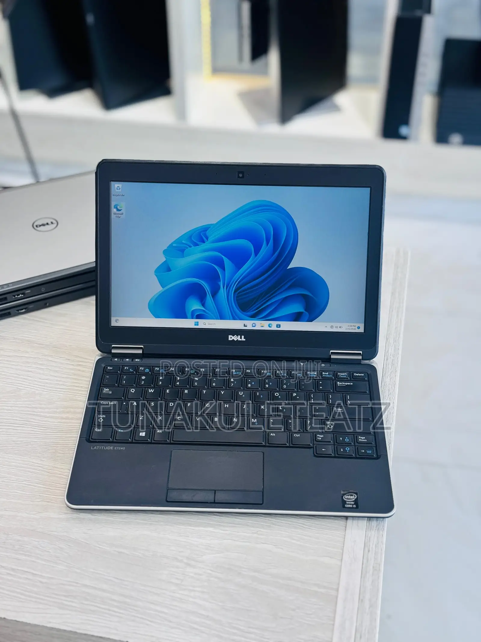 Laptop Dell Latitude E7240 8GB Intel Core i5 SSD 256GB