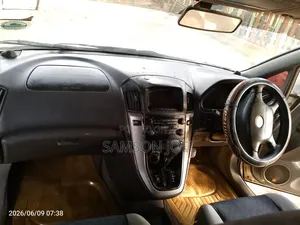 Toyota Harrier 2002 Pearl