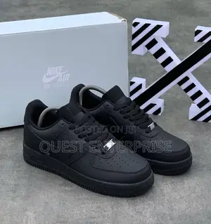 Original Nike Air Force 1 Triple Black – Uk Size 10