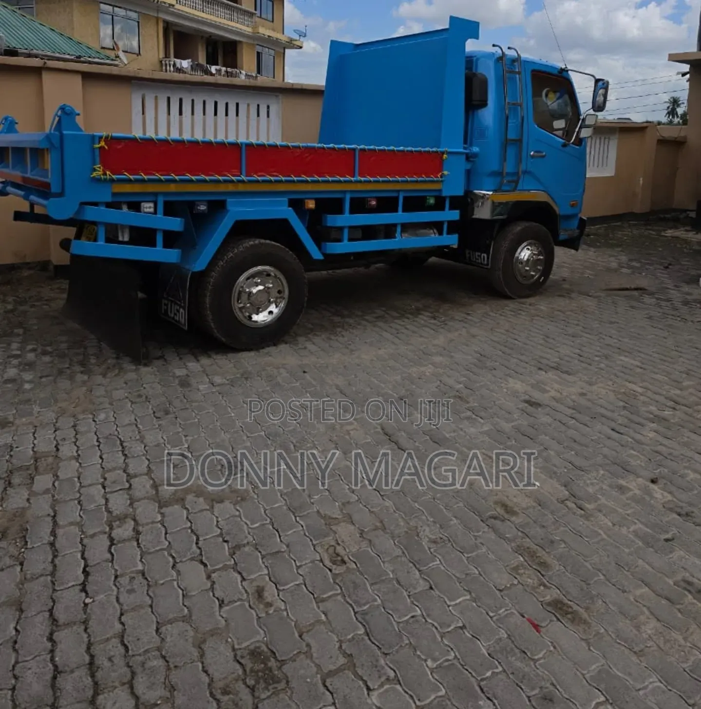 Mitsubishi Fuso Tipper