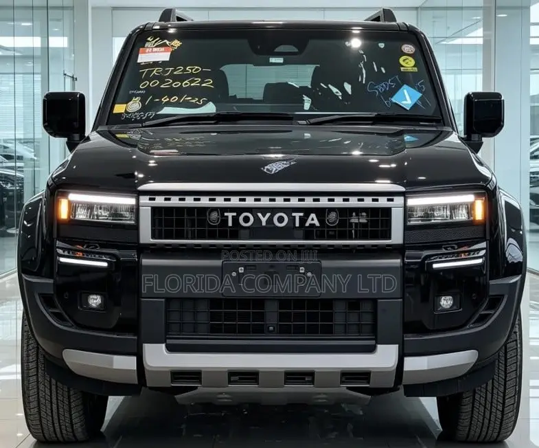 Toyota Land Cruiser 2025 Black