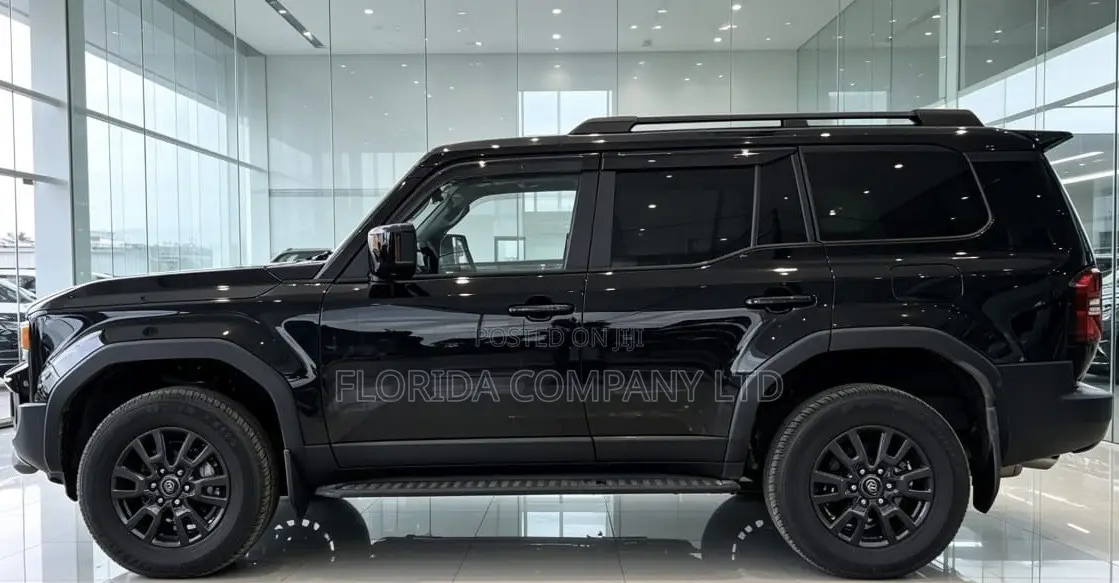 Toyota Land Cruiser 2025 Black