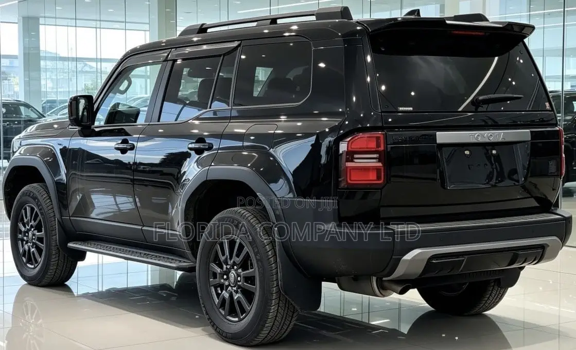 Toyota Land Cruiser 2025 Black
