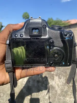 Canon Eos 450d DSLR Camera