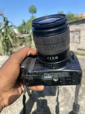 Canon Eos 450d DSLR Camera