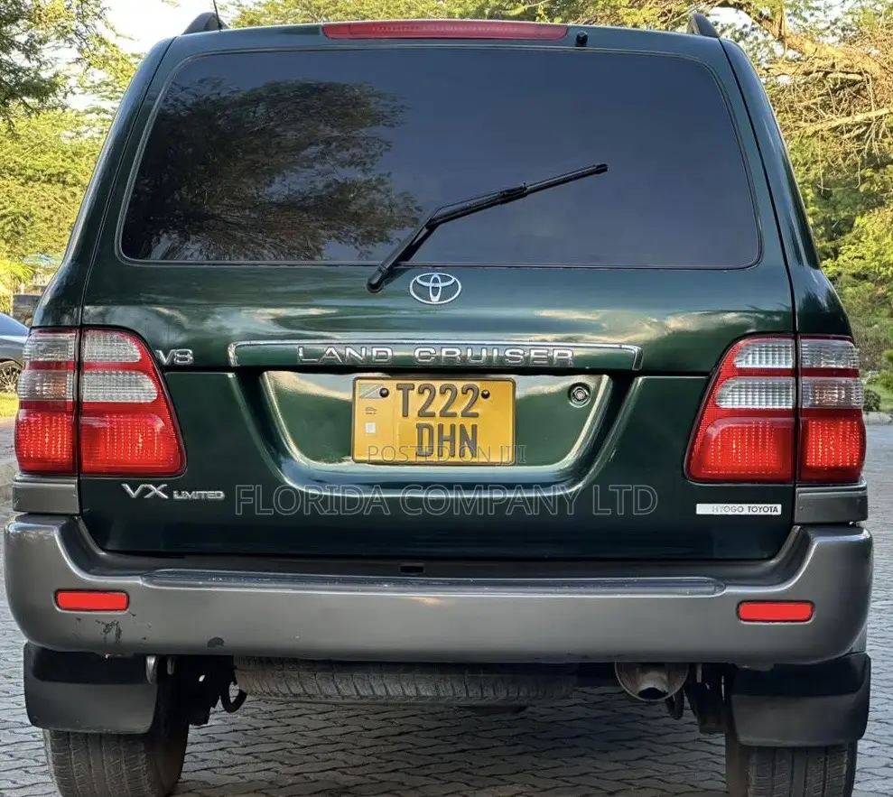 Toyota Land Cruiser Prado 2004 Gray