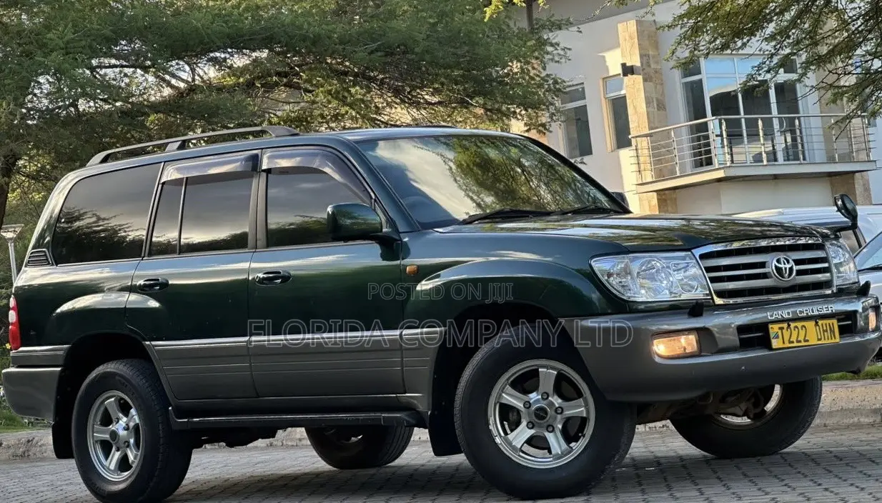 Toyota Land Cruiser Prado 2004 Gray