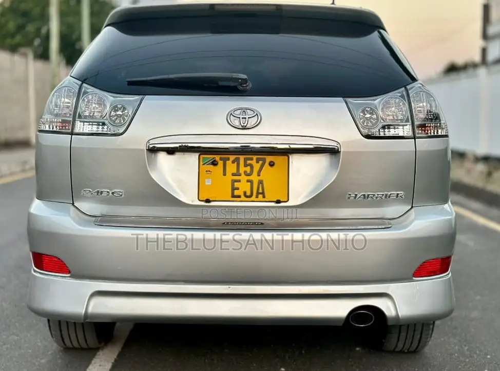 Toyota Harrier 2007 Silver