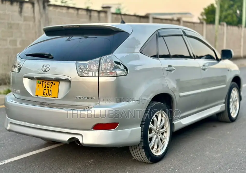 Toyota Harrier 2007 Silver