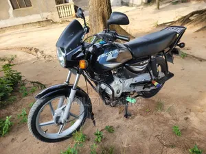Bajaj Boxer 125 2025 Black