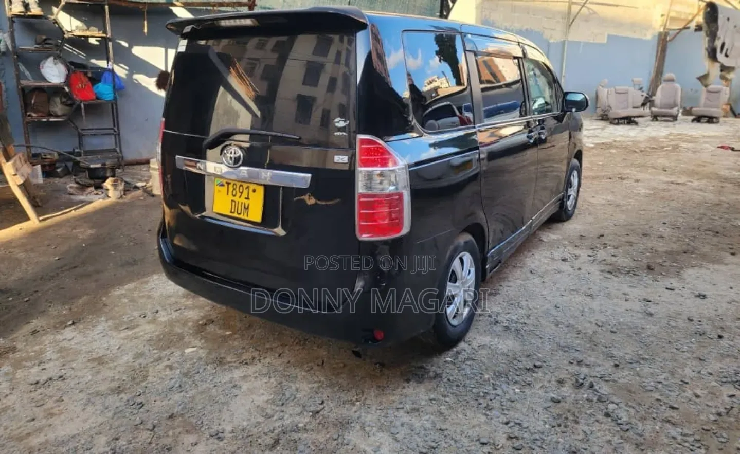 Toyota Noah 2008 Black