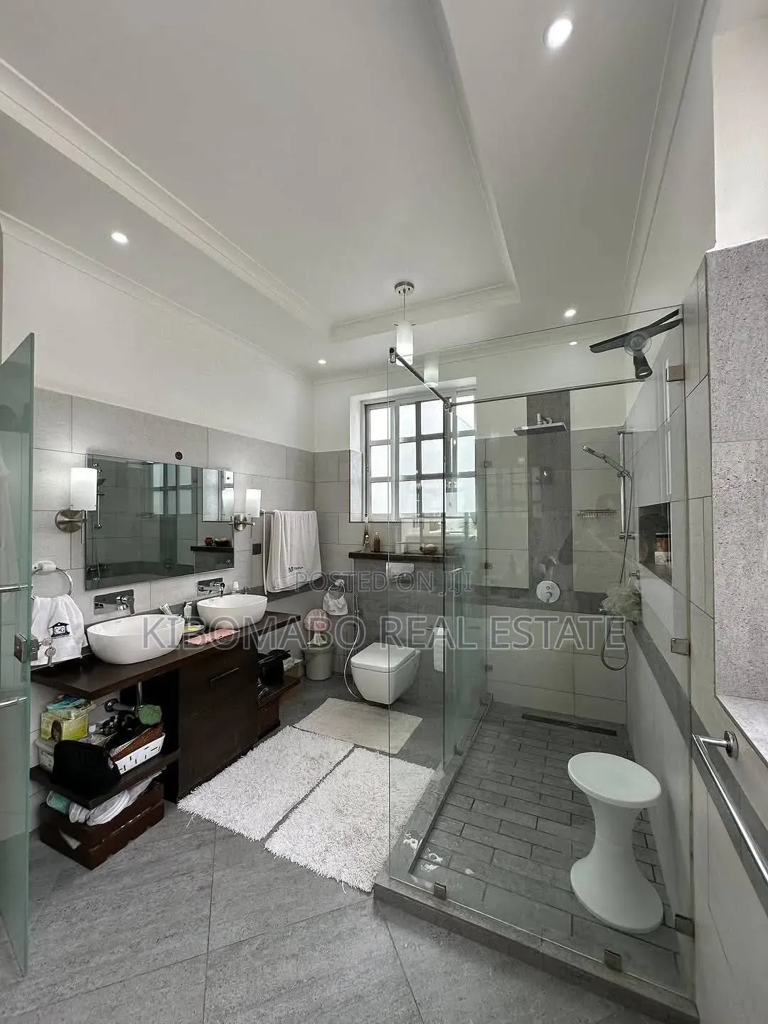 Furnished 4bdrm Villa in Masaki for rent