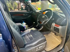 Toyota Land Cruiser Prado 2005 Black