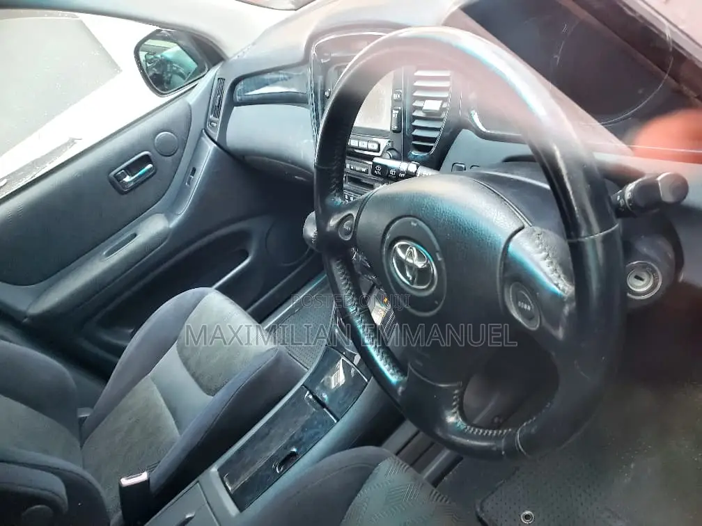 Toyota Kluger 2006 Black