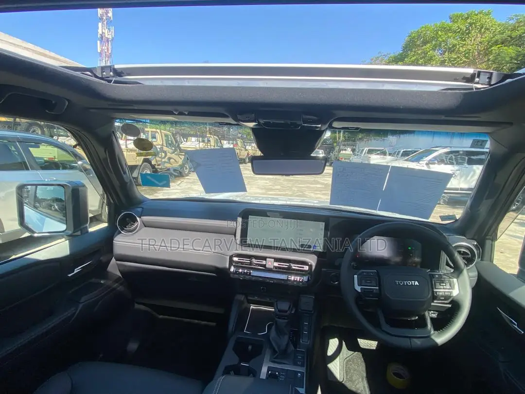 New Toyota Land Cruiser Prado 2.7 2024 White