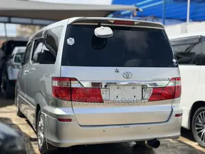 Toyota Alphard 2.4 Petrol FWD 2004 Silver