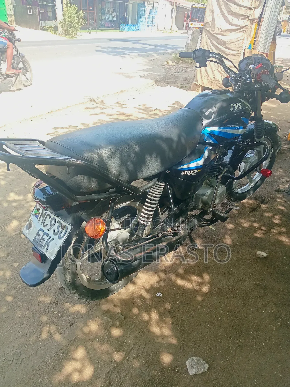 TVS HLX 125 2024 Blue