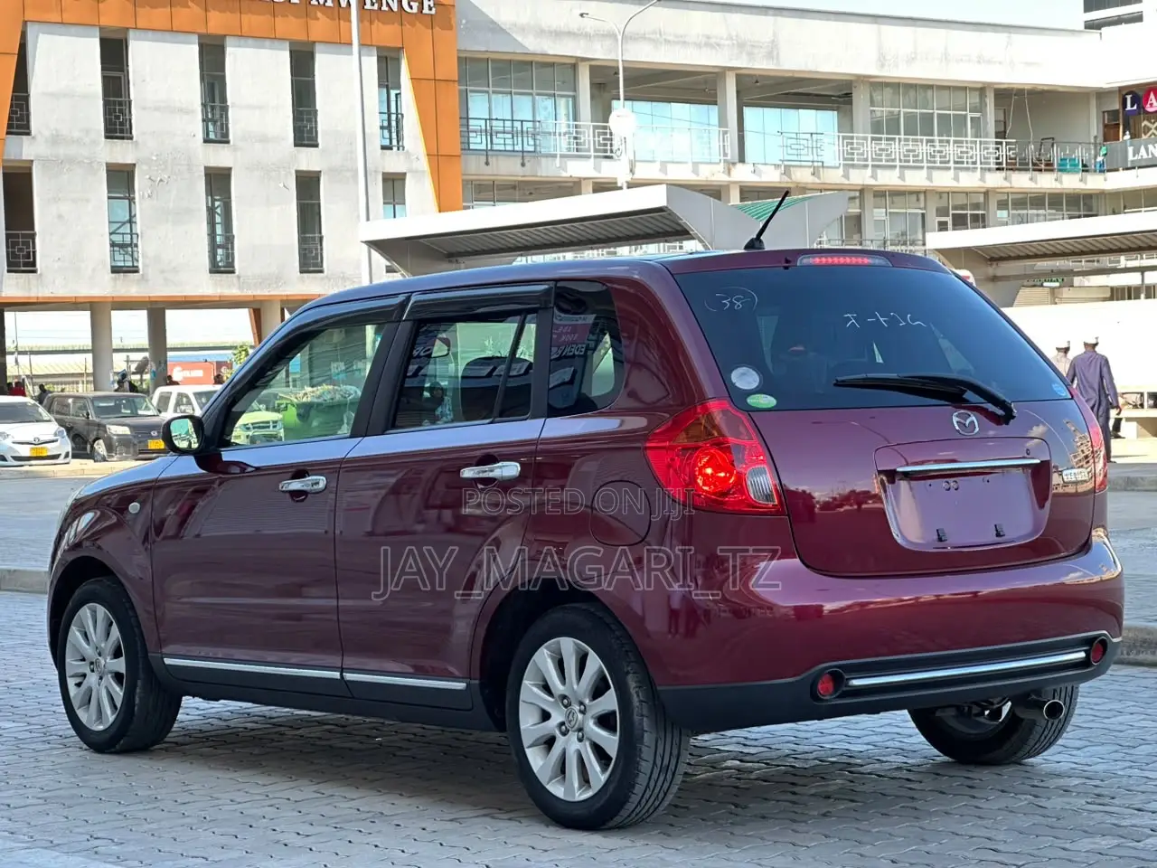 Mazda Verisa 2013 Maroon