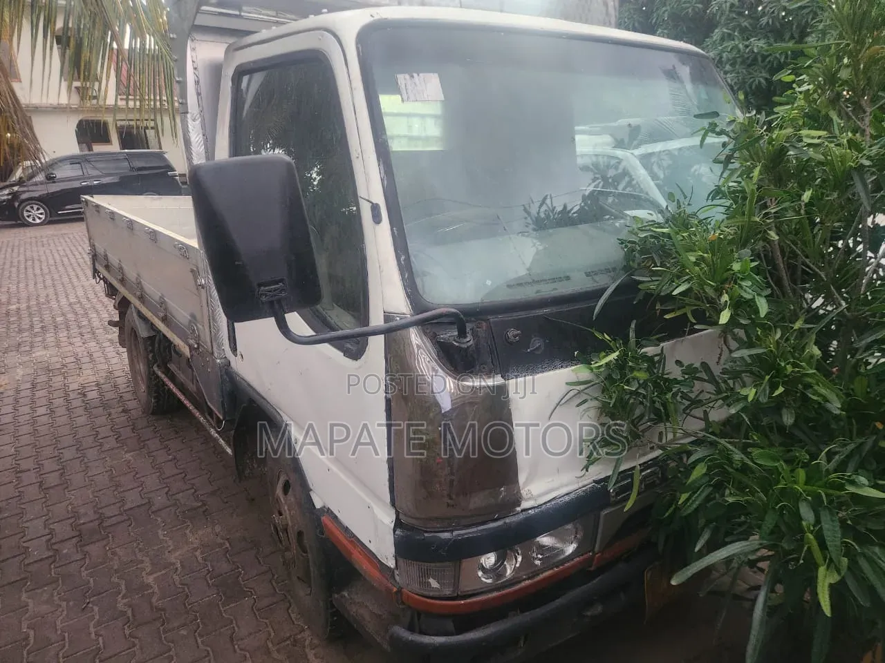 Mitsubishi Canter