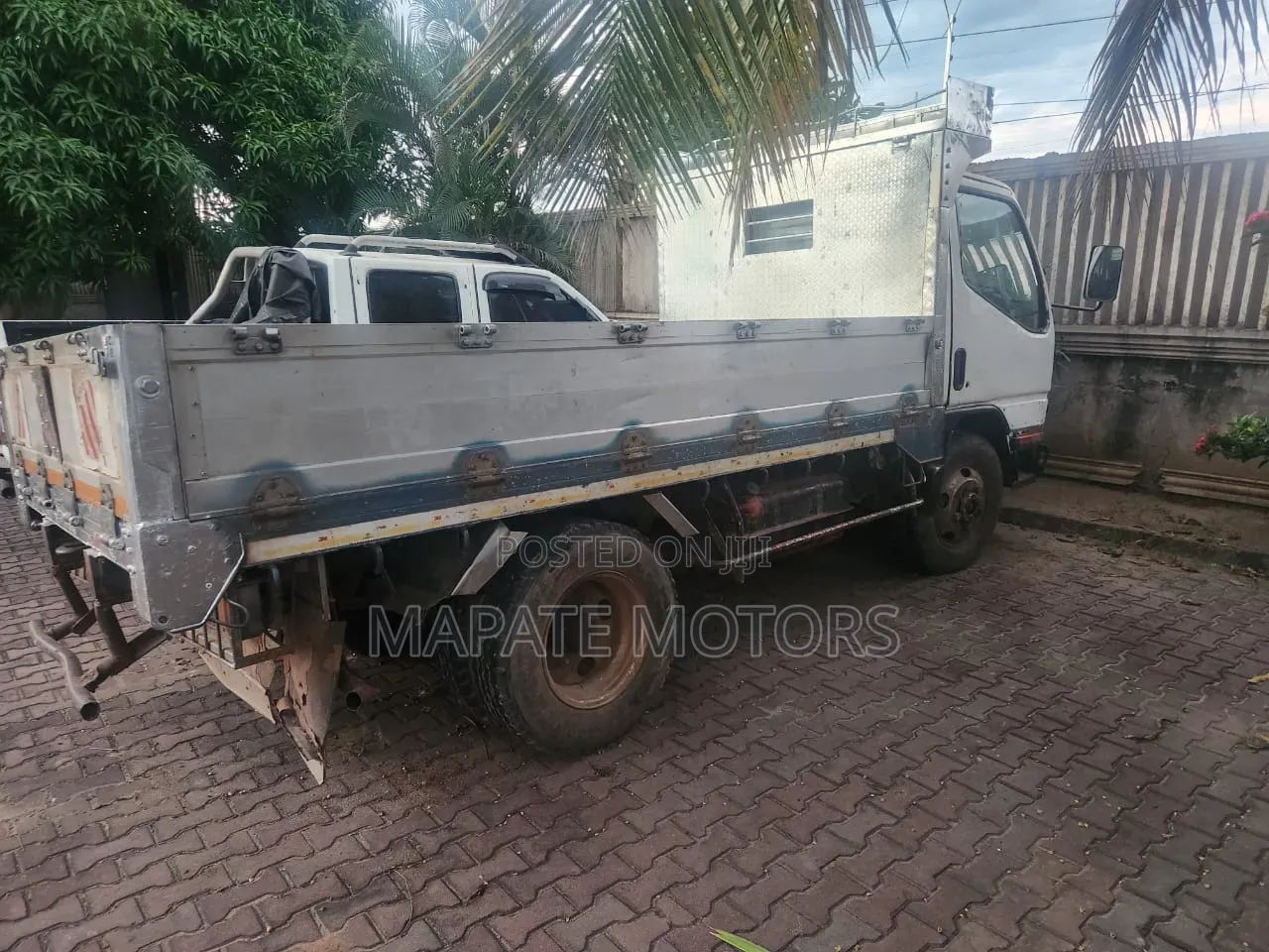 Mitsubishi Canter