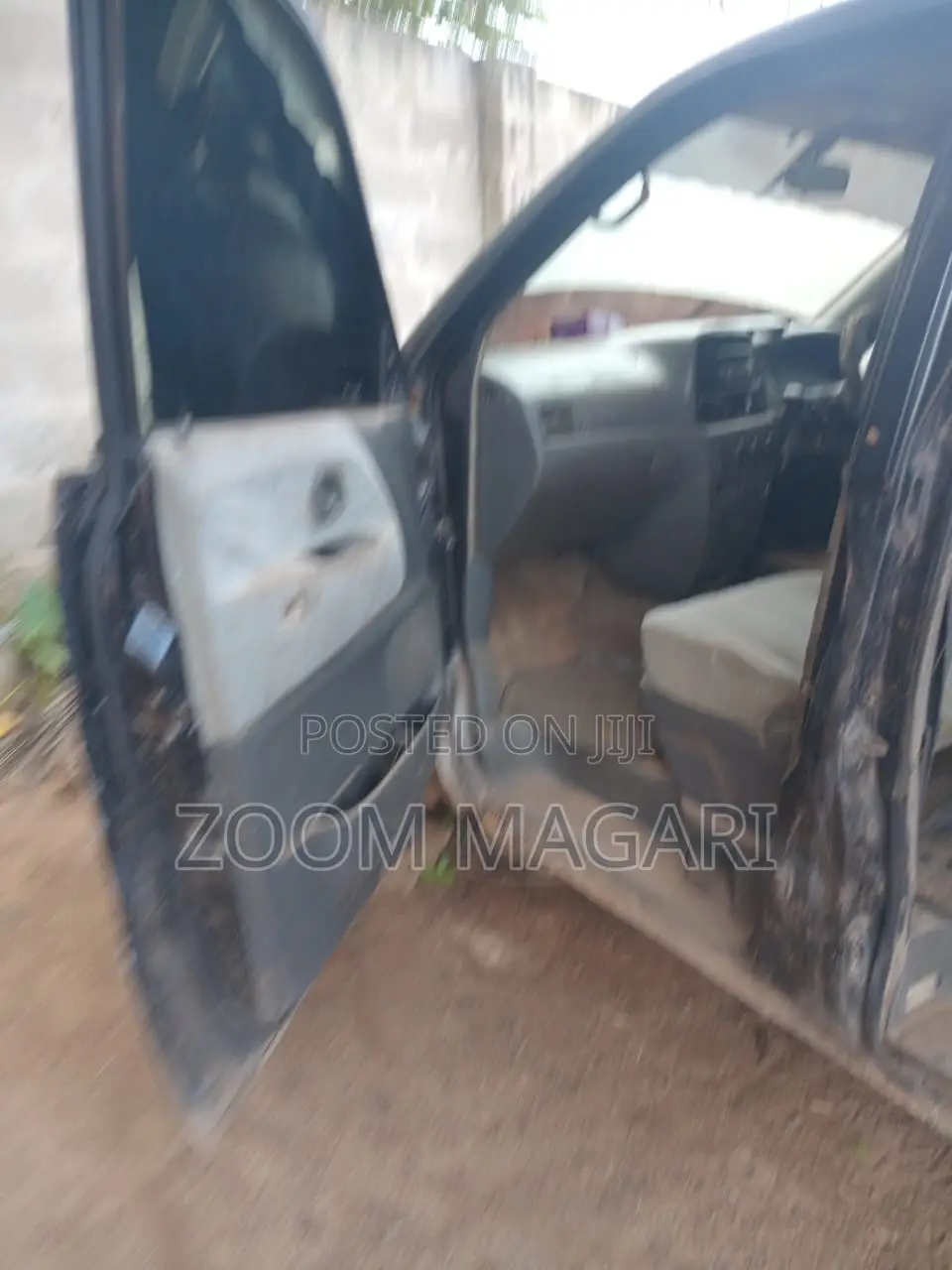 Toyota Noah 2002 Black