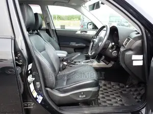 Subaru Forester 2010 Black
