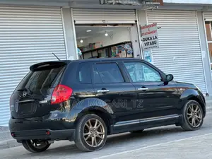 Mazda Verisa 2004 Black