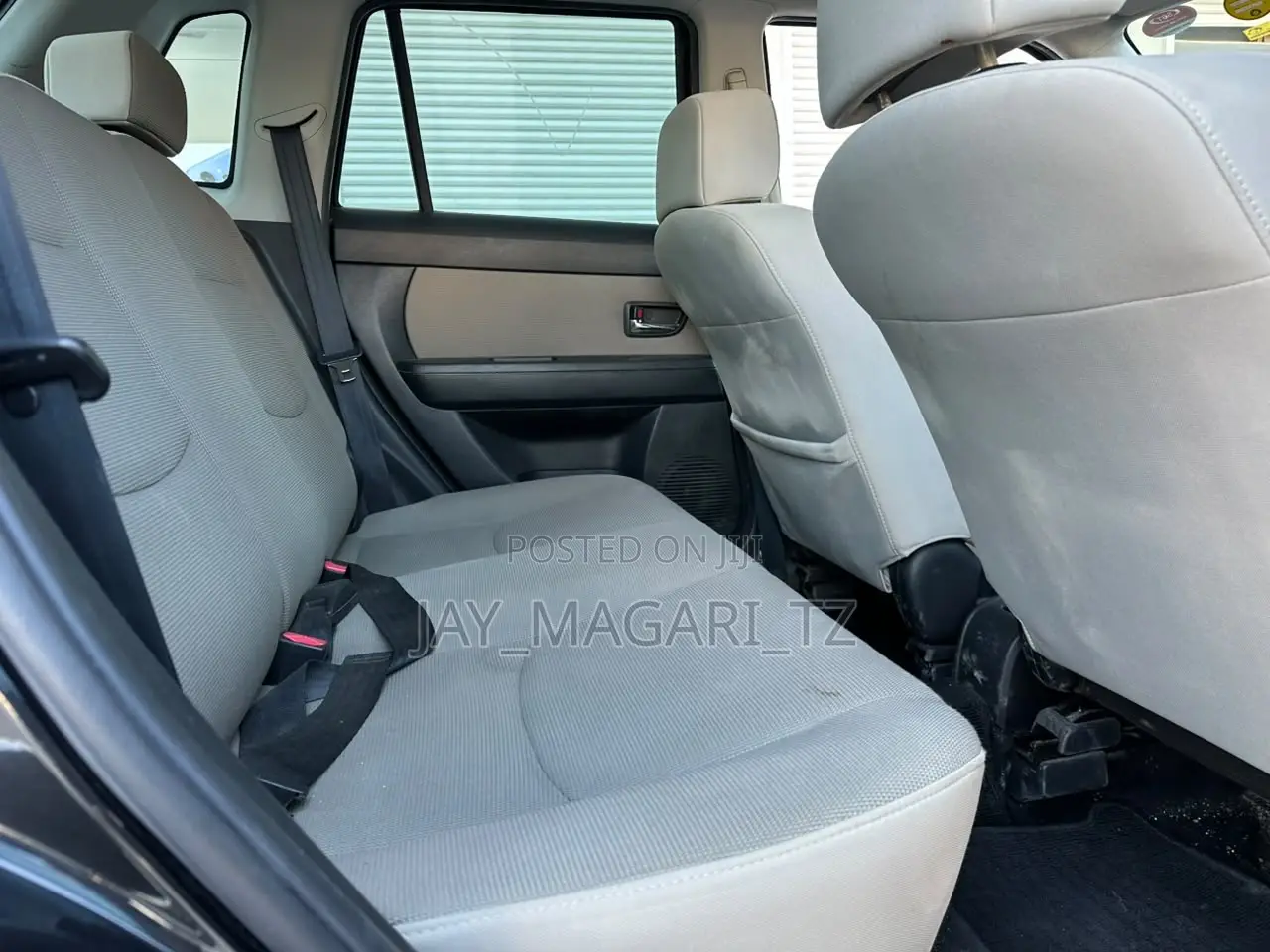 Mazda Verisa 2004 Black