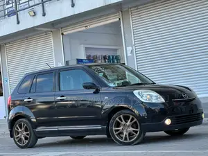 Mazda Verisa 2004 Black