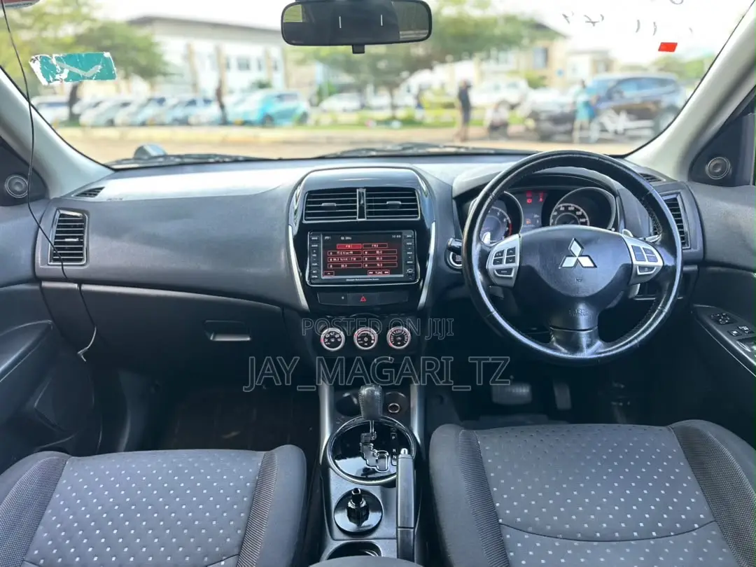 Mitsubishi RVR 2.0 2011 Gray
