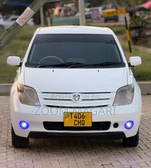 Toyota IST 2005 Pearl