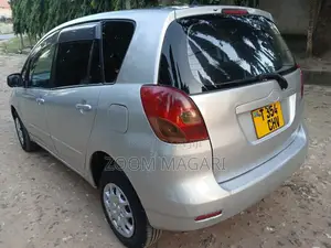 Toyota Corolla Spacio 2003 Silver