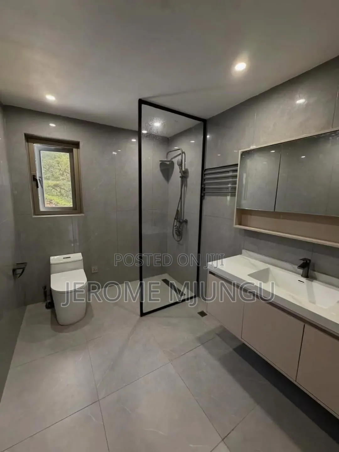 Furnished 3bdrm Apartment in Oyster Bay for rent