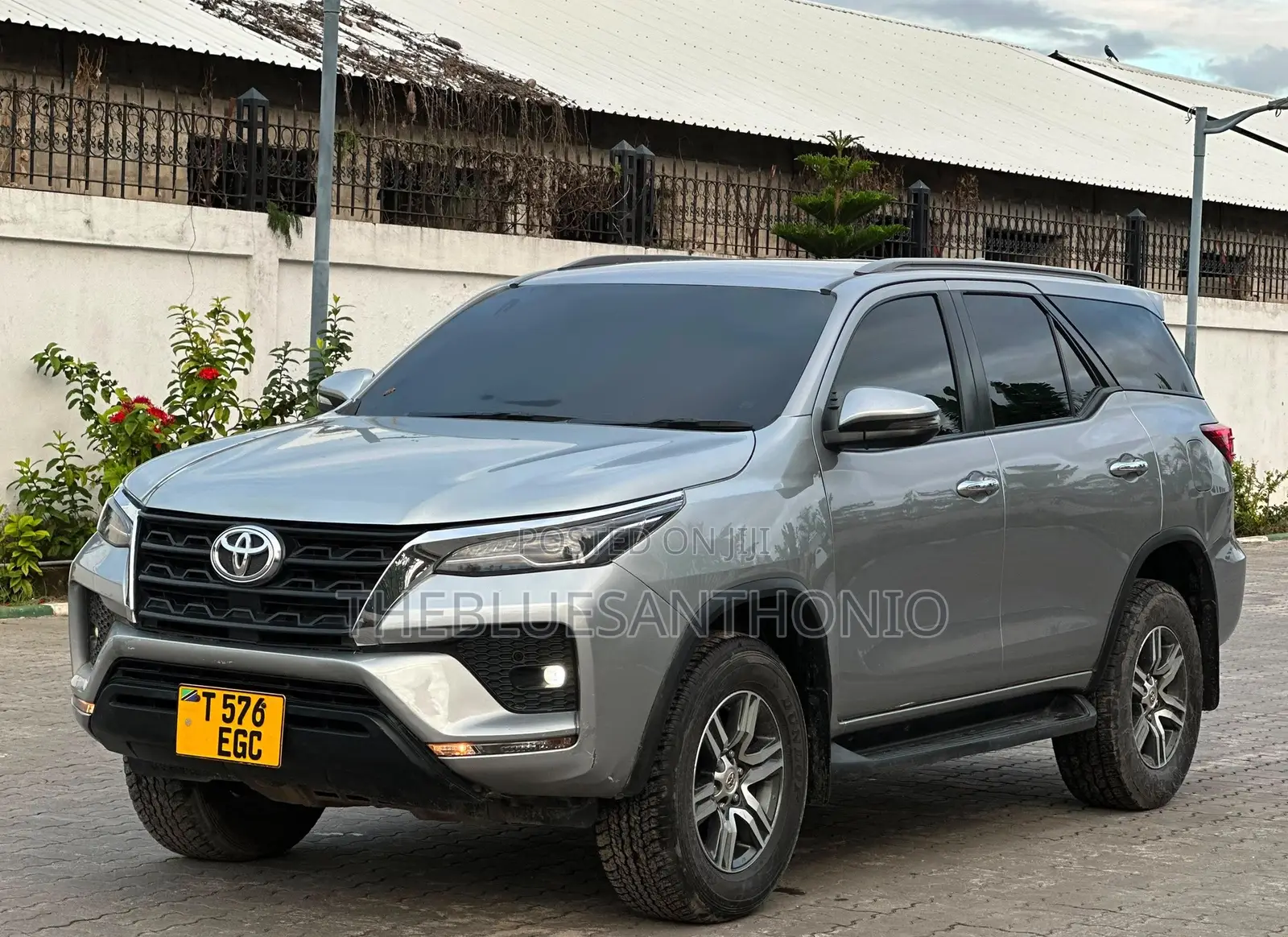 Toyota Fortuner 2020 Silver