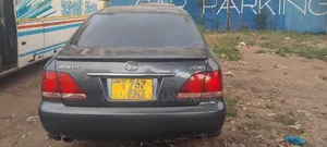 Toyota Crown 2004 Green