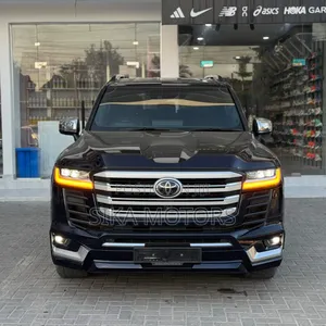 Toyota Land Cruiser 2023 Black