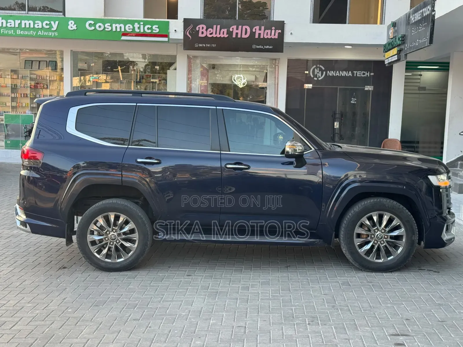 Toyota Land Cruiser 2023 Black