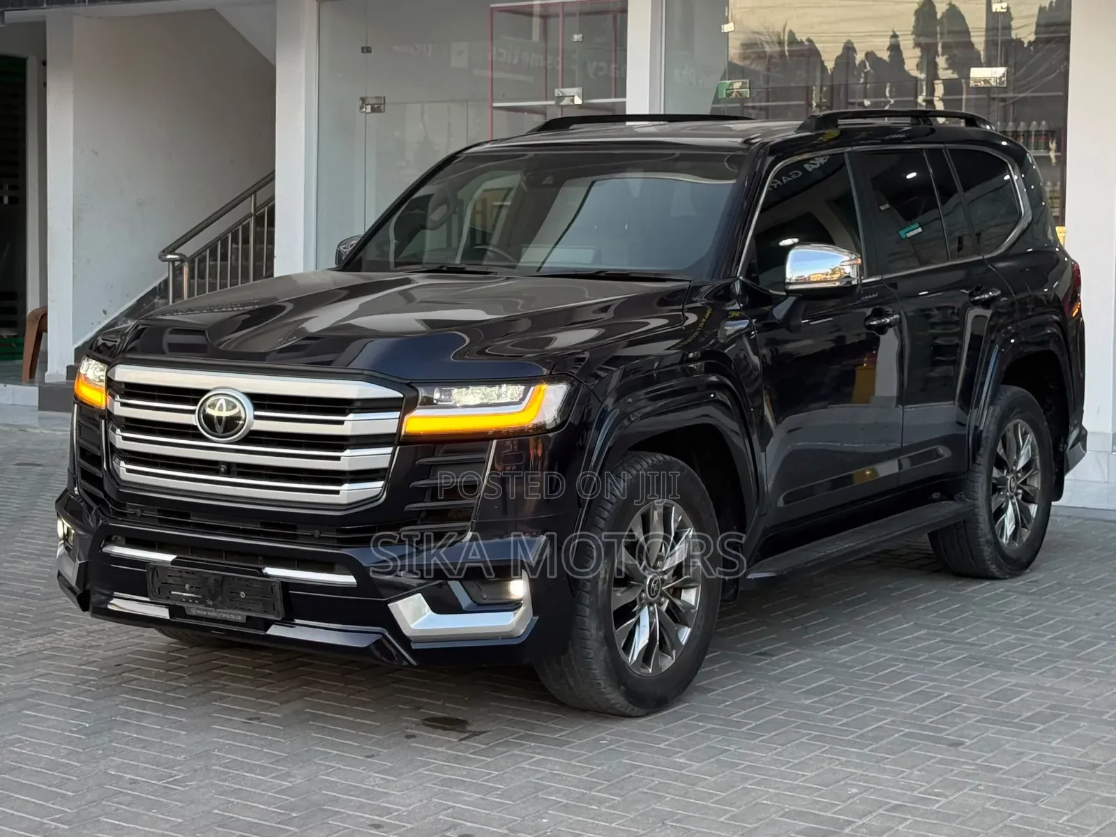 Toyota Land Cruiser 2023 Black