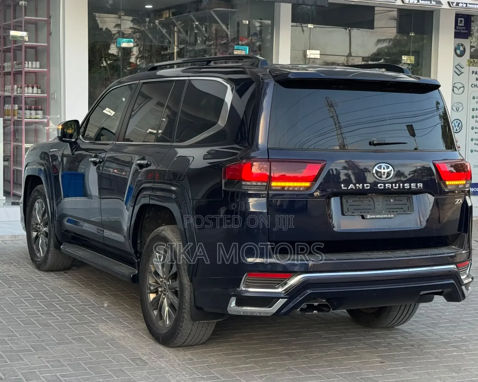 Toyota Land Cruiser 2023 Black