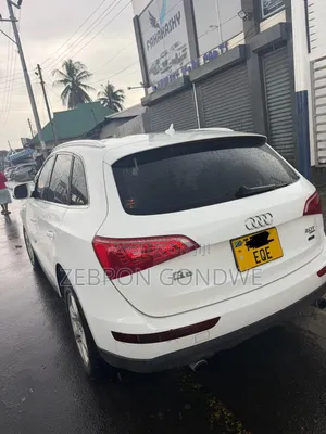 Audi Q5 2009 White